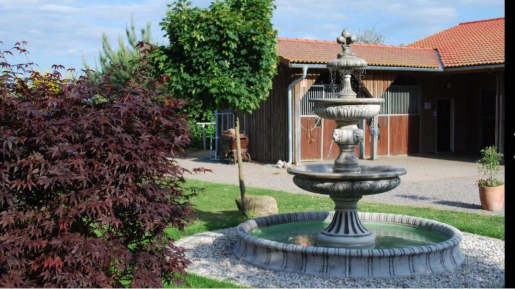 Gestuet Tiefenhof Apartment Nittenau Екстериор снимка